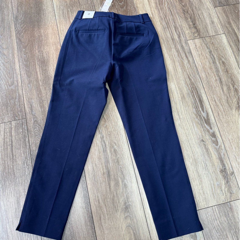 White House Black Market The Slim Ankle pant